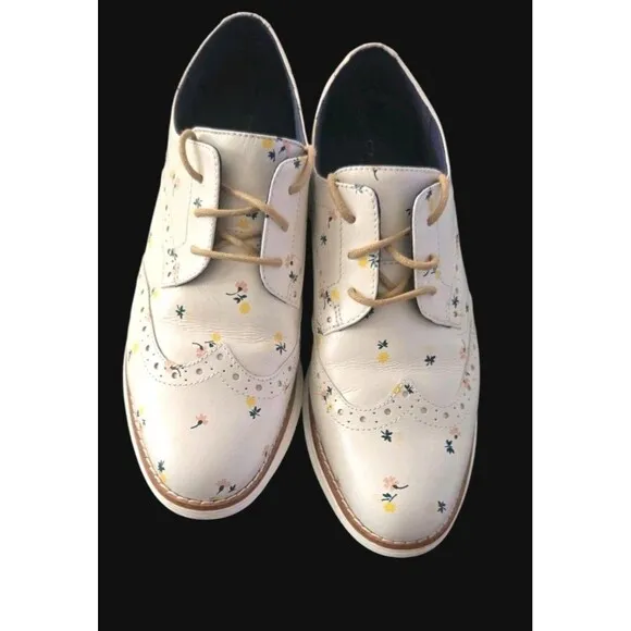 Cole Haan Leather Oxfords  Grand White Wingtip  Floral Print Women’s Size 6B