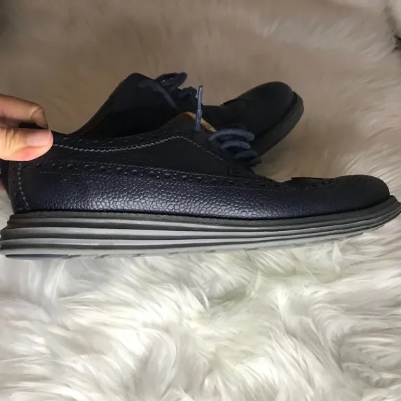COLE HAAN Lunargrand Black Wingtip Pebble Leather Lace Up Oxfords 8M