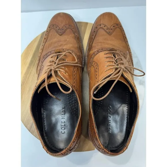 COLE HAAN Men's British Tan Leather Williams Wingtip Oxford Shoes C10146 Size 8