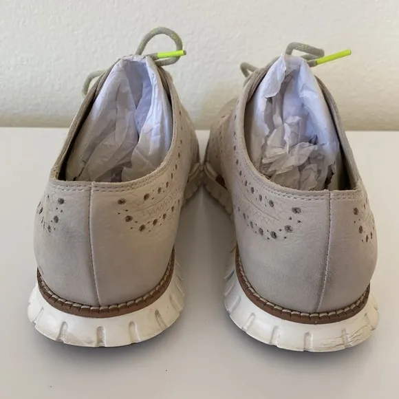 Cole Haan Men's Size 7 Cream Zerogrand Wingtip Oxfords