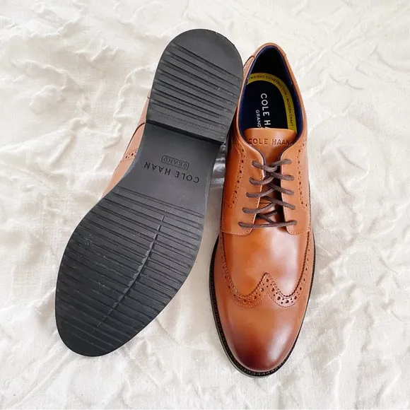 Cole Haan Modern Essentials Wingtip Oxfords Size 12