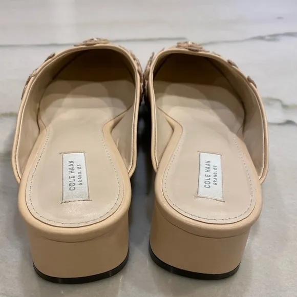 Cole Haan Mules Size 9 Beige Floral Embellished Mules
