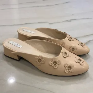 Cole Haan Mules Size 9 Beige Floral Embellished Mules
