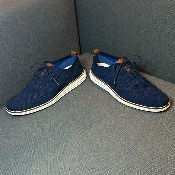 Cole Haan Original Grand Stitchlite Wingtip Oxfords Navy Size 9.5