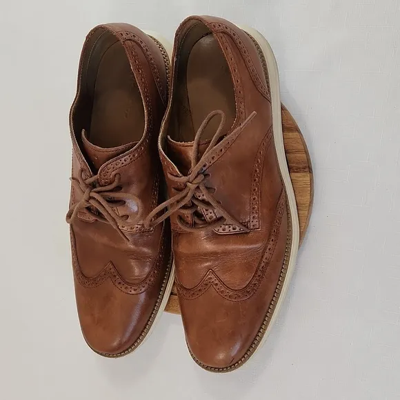 Cole Haan Original Grand Wingtip Oxford  Brown. Size 13
