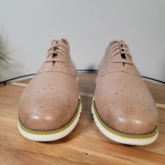 Cole Haan Zero grand Leather Oxford Wing Tips Size 10.5 light tan / taupe