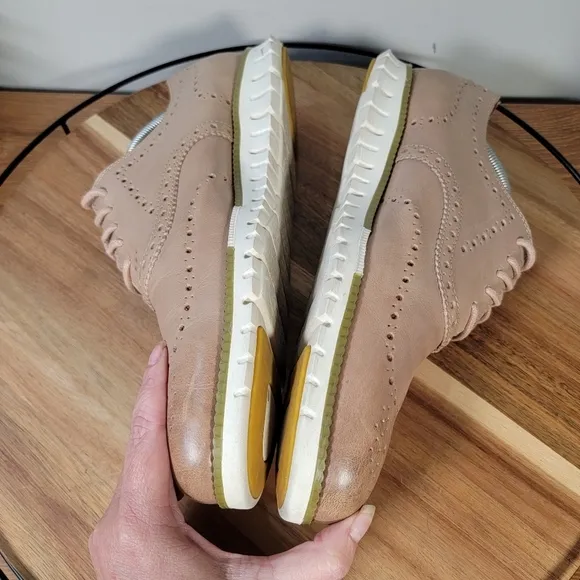 Cole Haan Zero grand Leather Oxford Wing Tips Size 10.5 light tan / taupe