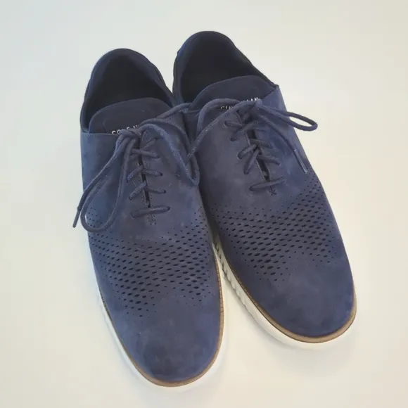 Cole Haan Zerogrand Laser Wingtip Oxford Shoes 10W Navy Blazer Suede C23806 EUC