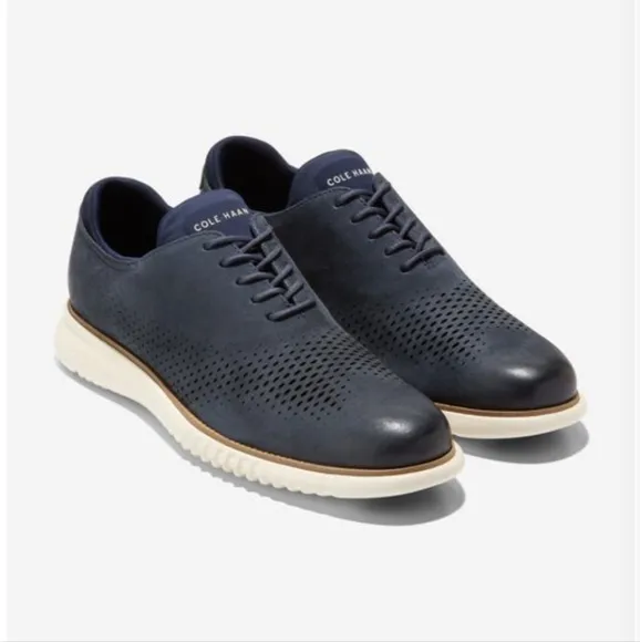 Cole Haan Zerogrand Laser Wingtip Oxford Shoes 10W Navy Blazer Suede C23806 EUC