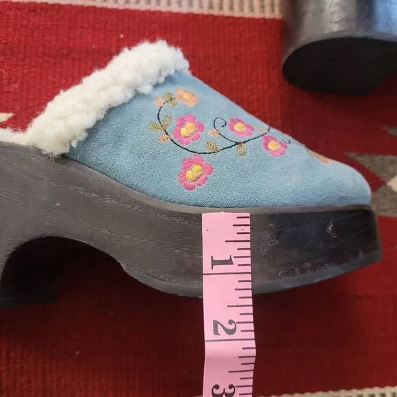 Colin Stuart Leather Embroidered Platform Wooden Clogs Sz 7 Blue Faux Shearling