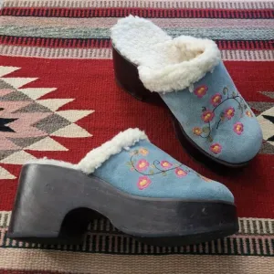 Colin Stuart Leather Embroidered Platform Wooden Clogs Sz 7 Blue Faux Shearling