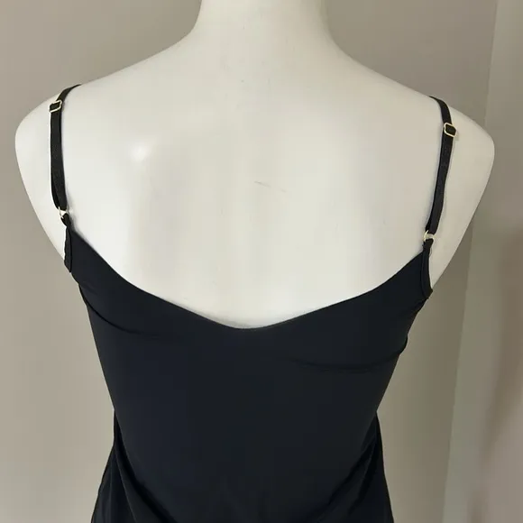 Commando Shapewear Women's Tailored Slip Black Adjustable Scoop Neck Sz S/M