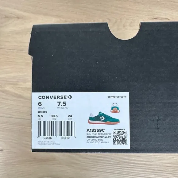 ⭐Converse Run Star Trainer Ox Sz 7.5 Womens Shoes Suede Green Casual A13359C New