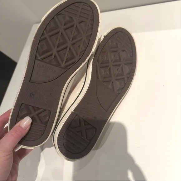 Converse x Comme des Gar ons PLAY One Star/Heart Size Ladies  7 Men’s 5.5