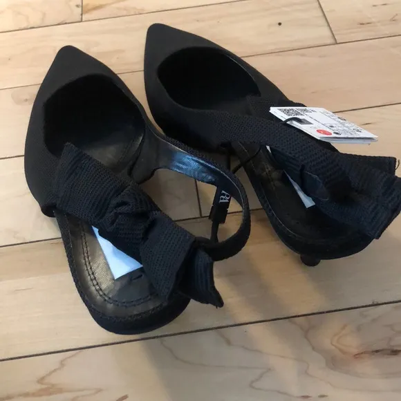 COPY - COPY - NWT Zara black Slingback heels