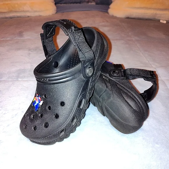 CROCS BOYS DUET MAX II CLOGS WITH ADJUSTABLE STRAPS