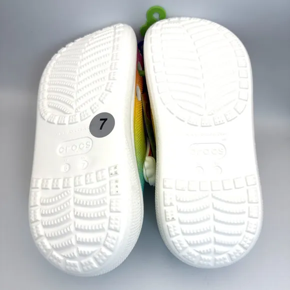 Crocs/ Care Bears Collaboration Crush Clog 'Light On' Women's Sz 7 Men's Sz 5