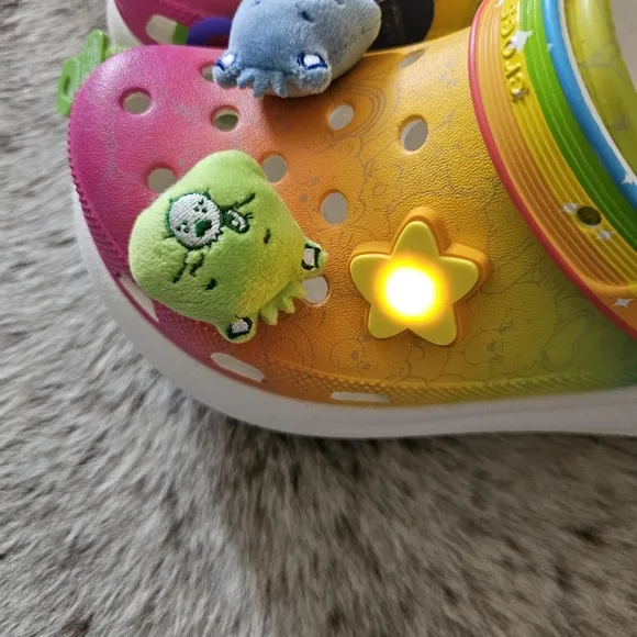 CROCS Care Bears Crush Clog Limitted Edition Women's Platform Light-up Clogs NEW