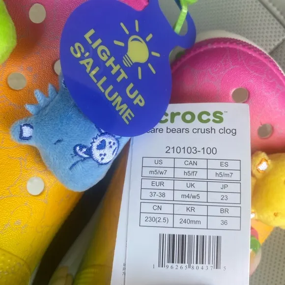 Crocs Care Bears Crush Clog Women's Size 7 &amp; 8