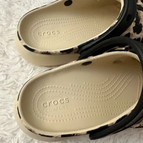 CROCS Classic Animal Remix Clogs Women's Size 8 Comfort Slip On Clogs new
