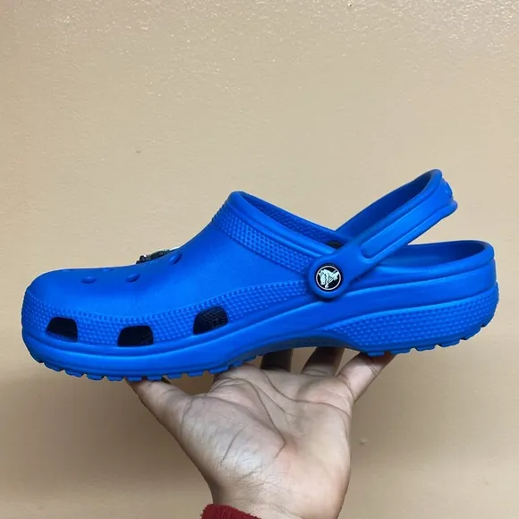 Crocs Classic Clog “Blue Bolt”