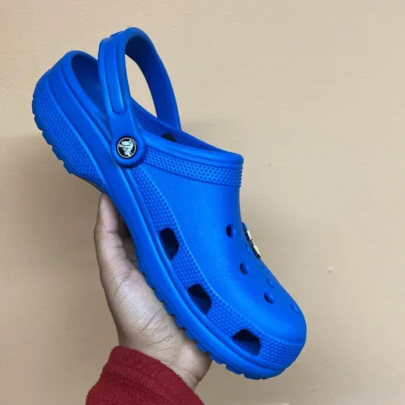 Crocs Classic Clog “Blue Bolt”