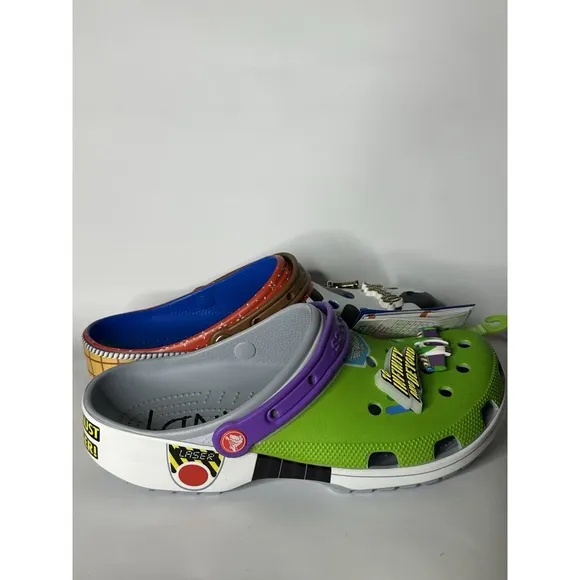 CROCS CLASSIC CLOG M11 W13 TOY STORY BUZZ LIGHTYEAR WOODY DISNEY PIXAR LIGHTNING