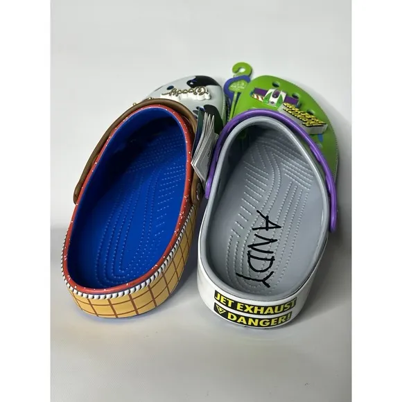 CROCS CLASSIC CLOG M11 W13 TOY STORY BUZZ LIGHTYEAR WOODY DISNEY PIXAR LIGHTNING