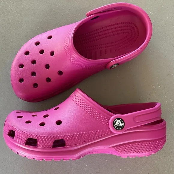 Crocs Classic Clog Purple Fuchsia Fun Rubber Shoes Unisex Adult M5 / W7