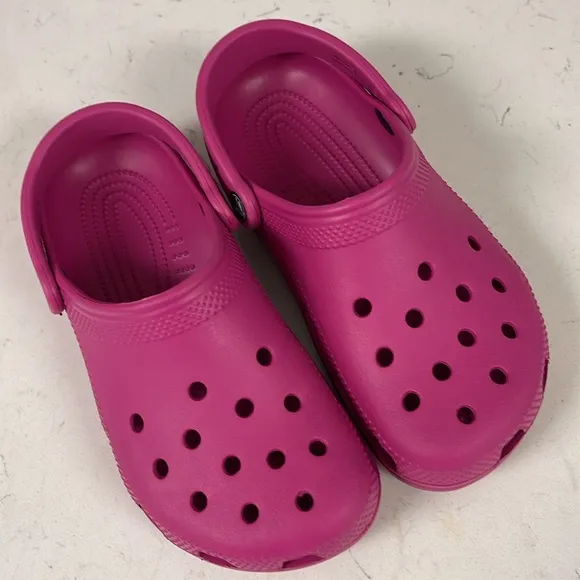 Crocs Classic Clog Purple Fuchsia Fun Rubber Shoes Unisex Adult M5 / W7