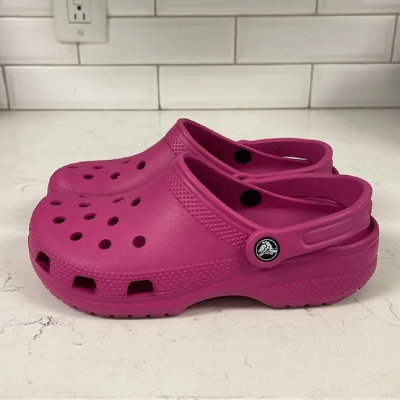 Crocs Classic Clog Purple Fuchsia Fun Rubber Shoes Unisex Adult M5 / W7
