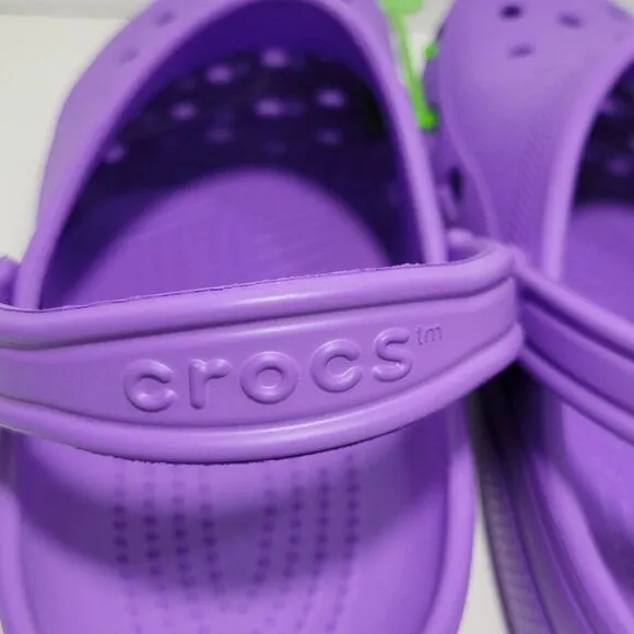 Crocs Classic Clogs Mens Size 11 Womens Size 13 Purple 10001-5AJ Comfort NEW