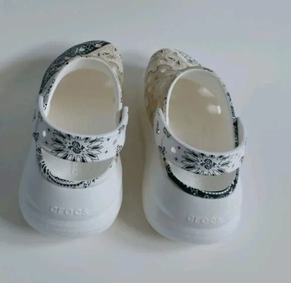 Crocs Classic Crush Bandana Platform Clog Womens size 4