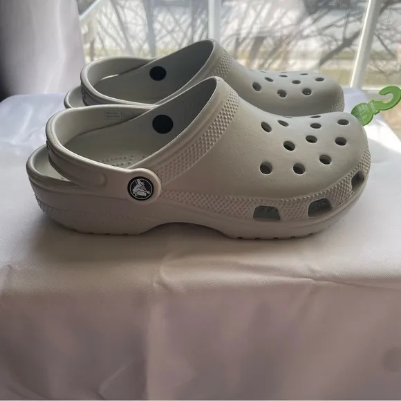 Crocs Classic Elephant Grey Clogs Slip On Comfort 10001-1ML Men’s 5 Women's 7