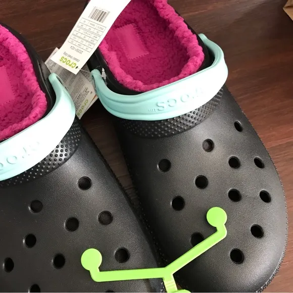 Crocs Classic Lined Clogs Mens Size 12 NWT