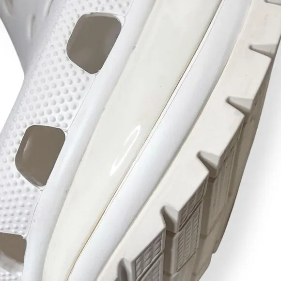 CROCS Classic Mega Crush Clogs White Size‎ 10 Women's