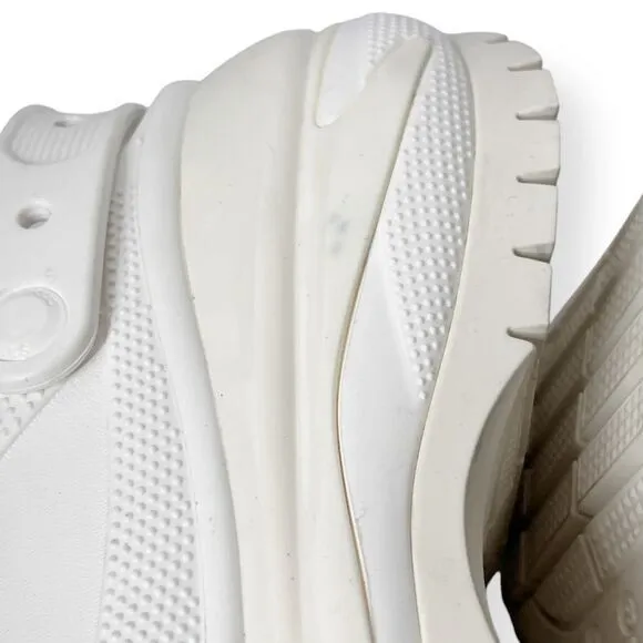 CROCS Classic Mega Crush Clogs White Size‎ 10 Women's