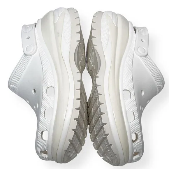 CROCS Classic Mega Crush Clogs White Size‎ 10 Women's