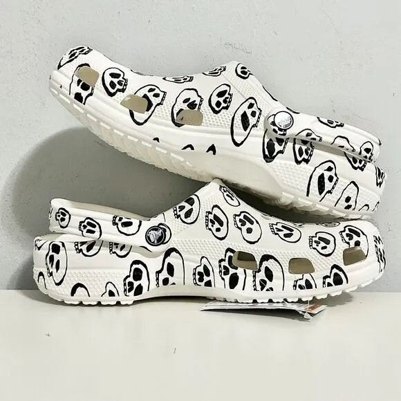 Crocs Classic Men’s Size 12 Skull Print White Black Comfort Clogs
