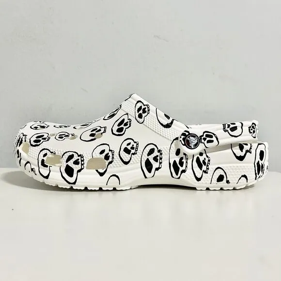 Crocs Classic Men’s Size 12 Skull Print White Black Comfort Clogs