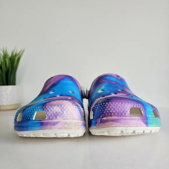 Crocs Classic Out Of This World Tie-Dye Multicolored Clogs Size 10 Men 13 Women