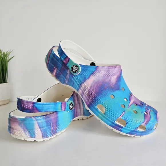 Crocs Classic Out Of This World Tie-Dye Multicolored Clogs Size 10 Men 13 Women