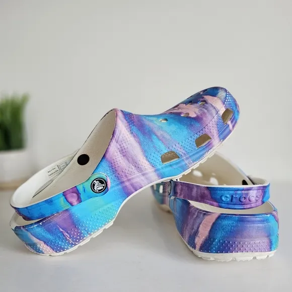 Crocs Classic Out Of This World Tie-Dye Multicolored Clogs Size 10 Men 13 Women
