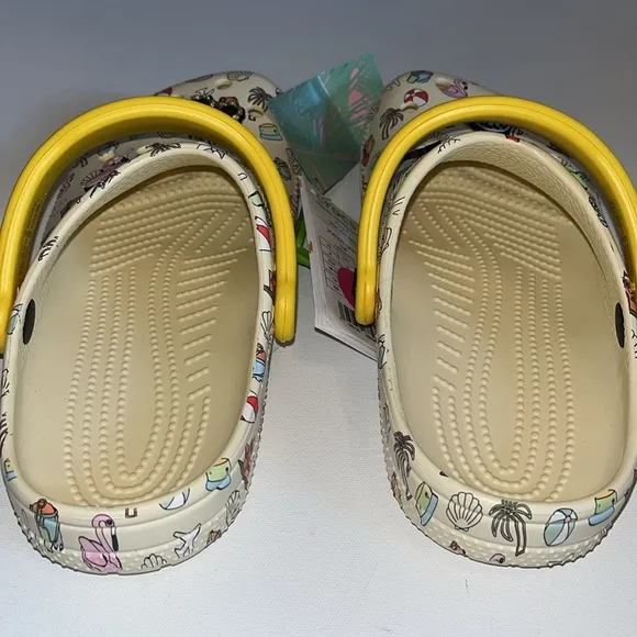 Crocs classic spring break clog Pool party beach palm flamingo shell big kids J4
