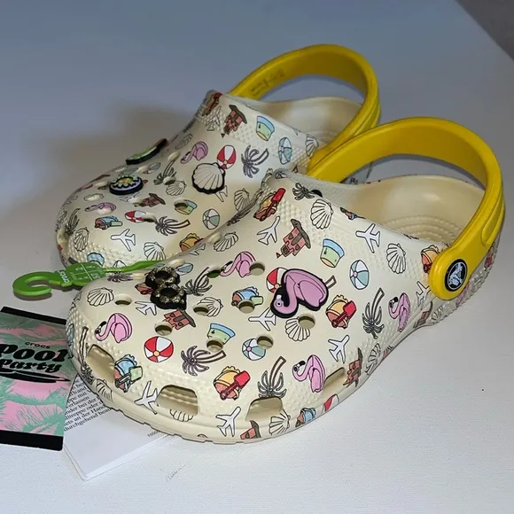 Crocs classic spring break clog Pool party beach palm flamingo shell big kids J4
