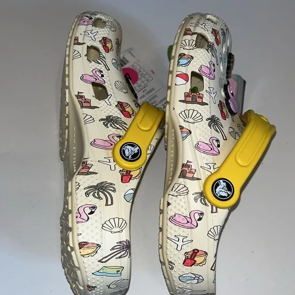 Crocs classic spring break clog Pool party beach palm flamingo shell big kids J4