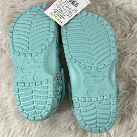 Crocs Disney Vera Bradley Shoes Little Mermaid Ariel Clog Size Kid Juniors 5 NEW