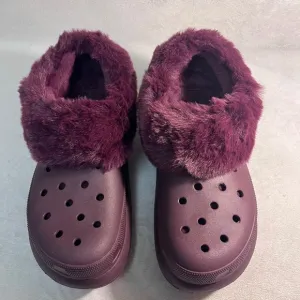 Crocs Furever Crush Lined Platform Clogs Dark Cherry Size M-10/W-12 Unisex