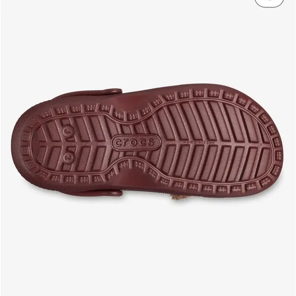 Crocs | I Am Fur-Lined Brown Bear Clogs  | Toddler/Little Kids Size: 4