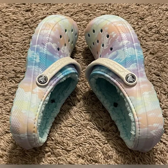 CROCS Kids' Classic Fleece Lined Clog NWOT